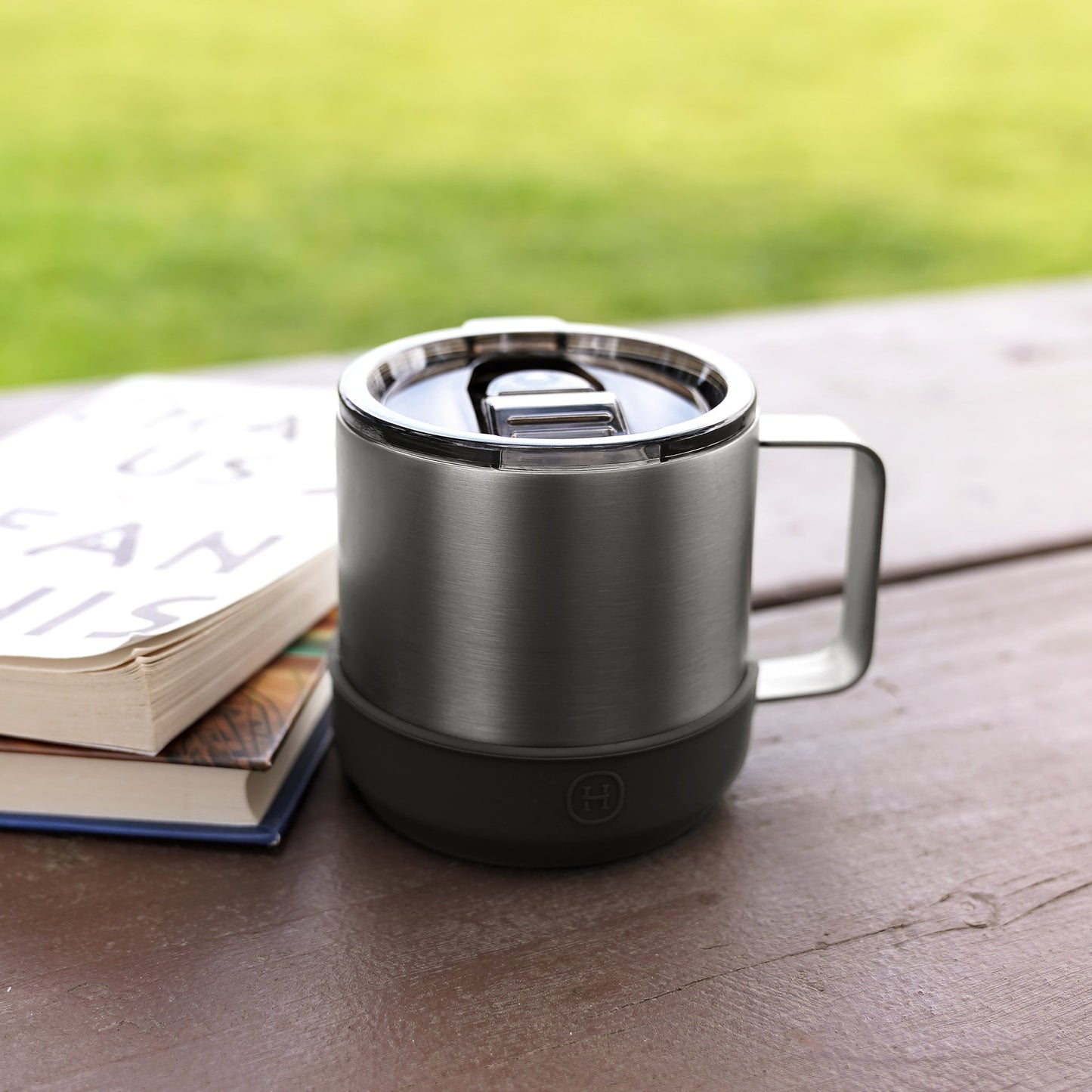 Titanium Grey camp mug-Ink Black 10 OZ